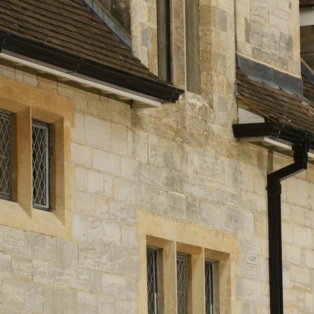 72x72mm Traditional Square Downpipe Systems