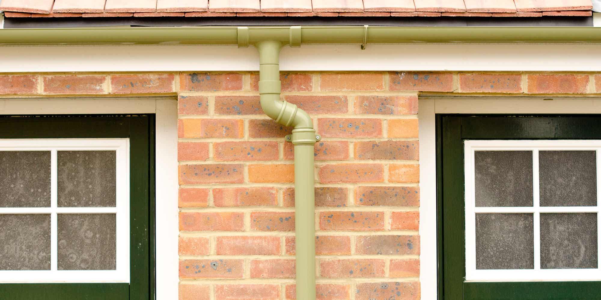 Evolve circular aluminium downpipe system