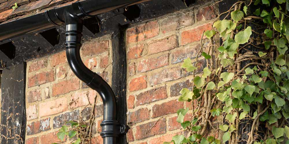 Tudor circular aluminium downpipe systems