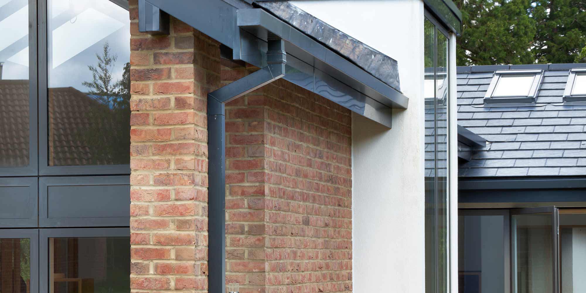Vandal Resistant aluminium downpipe system