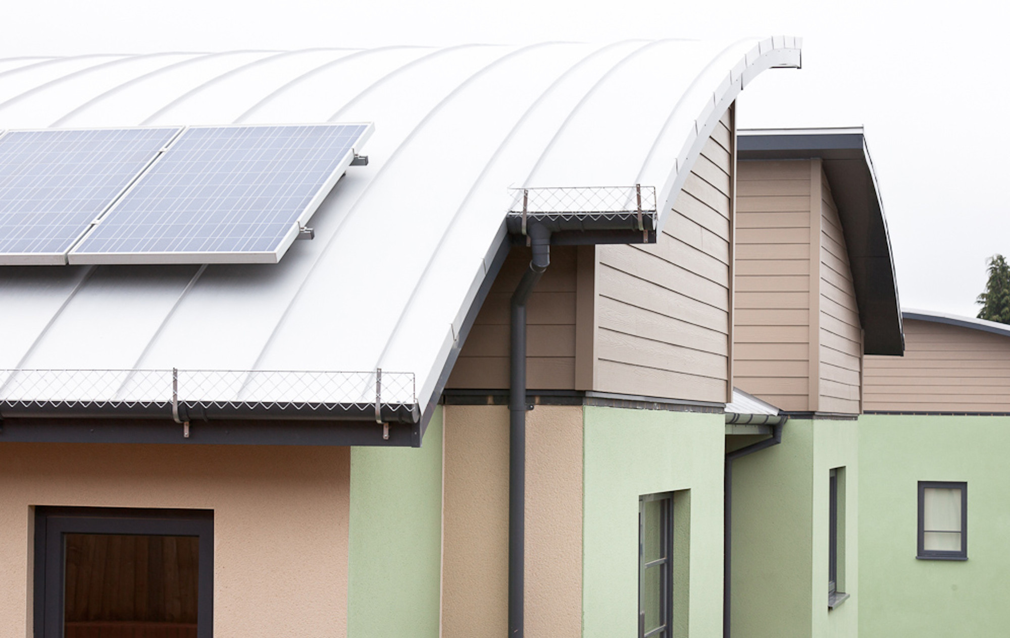 Aluminium guttering by Marley Alutec oaks and acorns luton Aluminium guttering by Marley Alutec oaks and acorns luton
