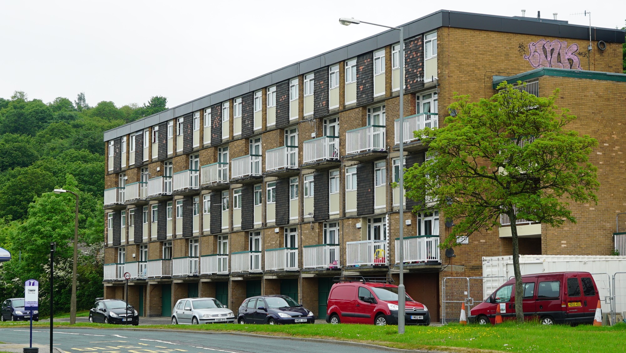 Aluminium guttering by Marley Alutec Sheffield project