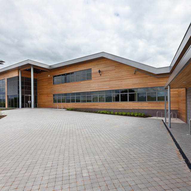 A striking bespoke soffit, fascia and coping system designed by Marley Alutec 