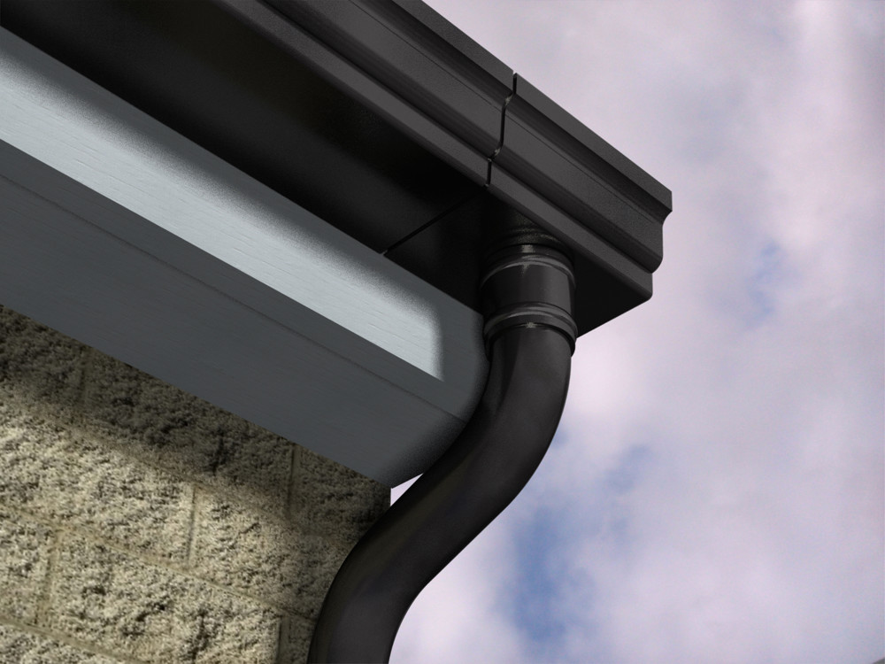 Installation of Marley Alutec Aligator Ogee No.46 aluminium guttering