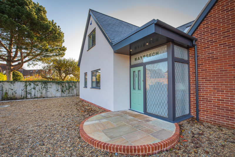 MARLEY ALUTEC’S EVOKE AND EVOLVE USED FOR MODERN NORFOLK HOME MARLEY ALUTEC’S EVOKE AND EVOLVE USED FOR MODERN NORFOLK HOME