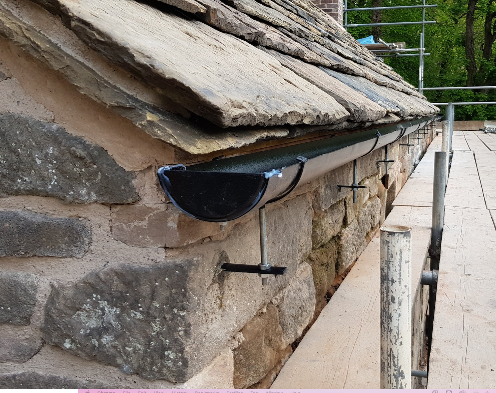 Friends of aqueduct cottage | Marley Alutec | Aluminium Rainwater and Eaves Solutions Friends of aqueduct cottage | Marley Alutec | Aluminium Rainwater and Eaves Solutions